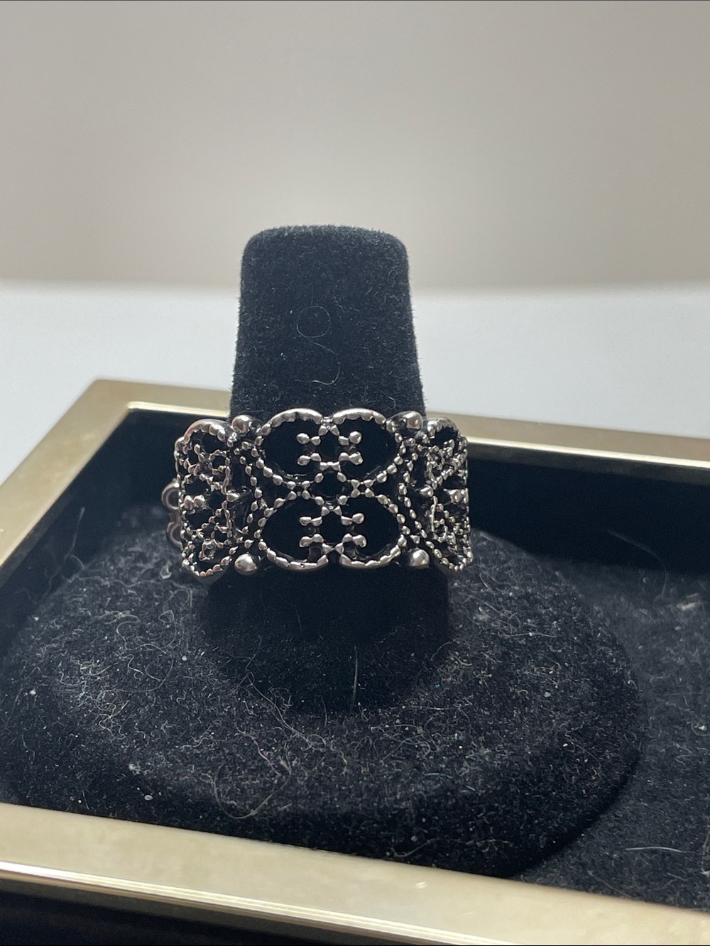 Intricate Silver and Black Filigree Band Ring